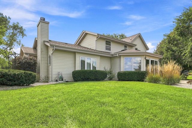N48W25418 Aberdeen DRIVE, Pewaukee, WI 53072