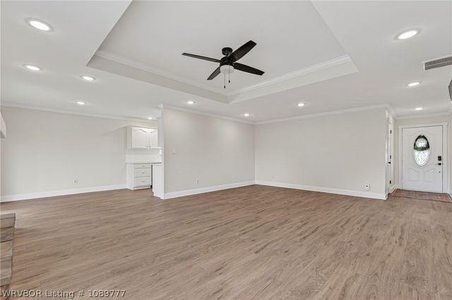 207 Azure Hills Drive, Van Buren, AR 72956