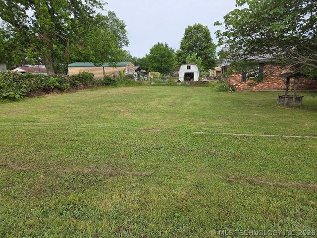 203 Buck, Eufaula, OK 74432