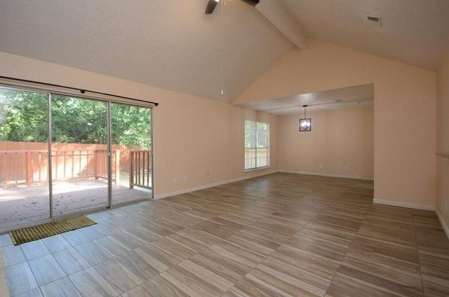 15 S Tallowberry Dr, Spring, TX 77381