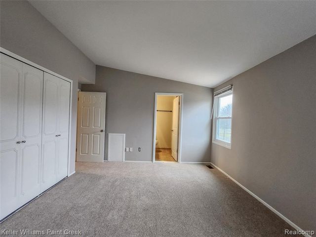 1760 Brentwood Drive, Troy, MI 48098