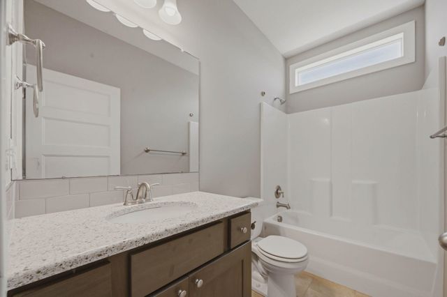 1601 N Blackstone, Wichita, KS 67235