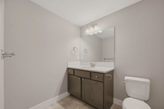 1601 N Blackstone, Wichita, KS 67235