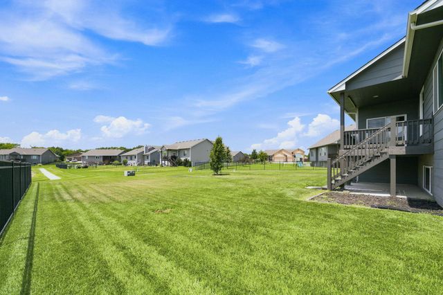 1601 N Blackstone, Wichita, KS 67235