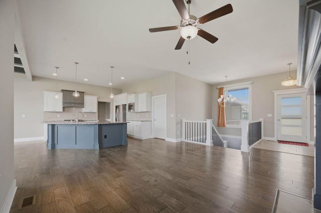1601 N Blackstone, Wichita, KS 67235