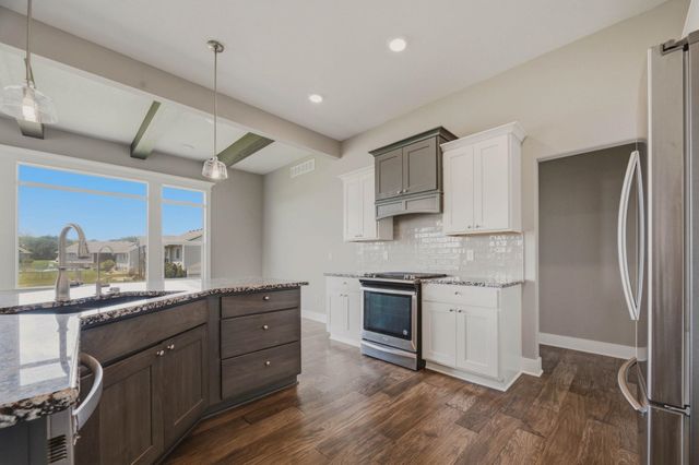 1601 N Blackstone, Wichita, KS 67235