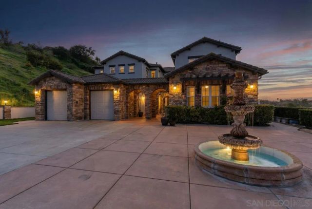310 Highland Oaks, Fallbrook, CA 92028