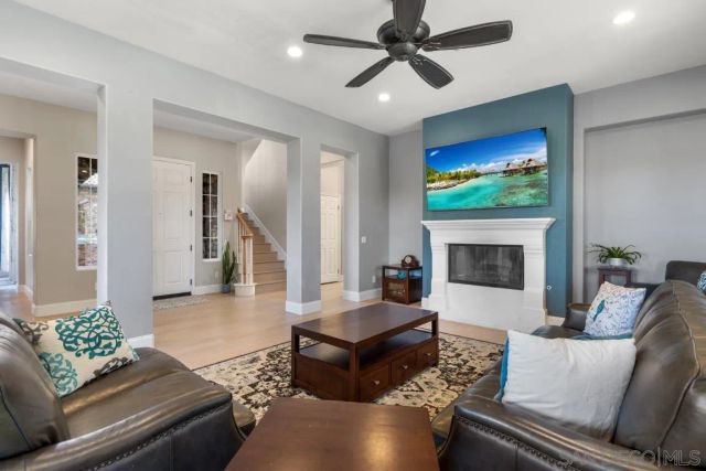 310 Highland Oaks, Fallbrook, CA 92028