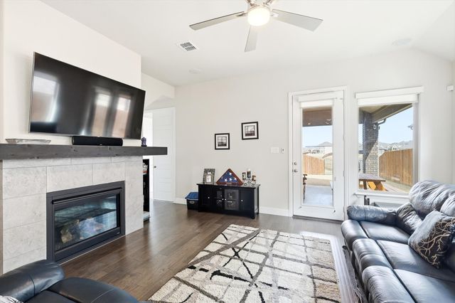 14524 Spitfire Trail, Fort Worth, TX 76262