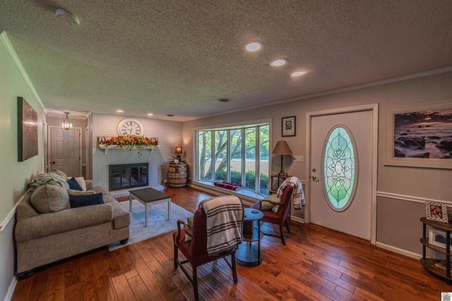 1717 N Friendship Rd, Paducah, KY 42003