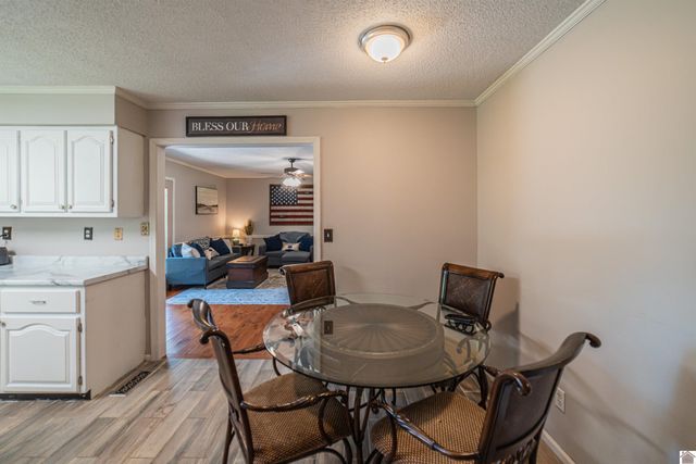 1717 N Friendship Rd, Paducah, KY 42003