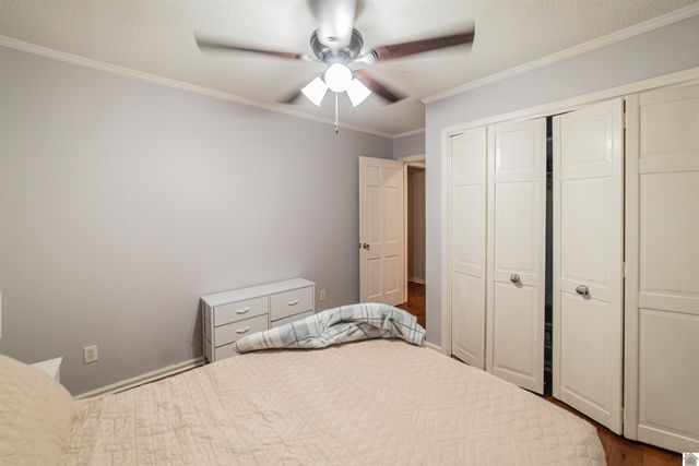 1717 N Friendship Rd, Paducah, KY 42003
