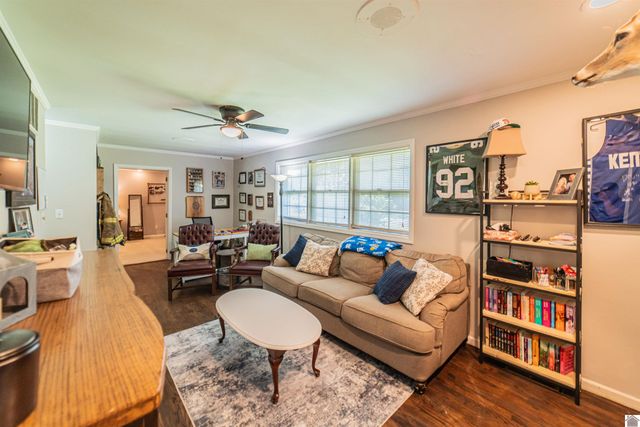 1717 N Friendship Rd, Paducah, KY 42003