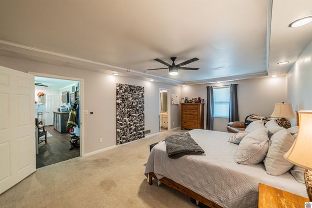 1717 N Friendship Rd, Paducah, KY 42003