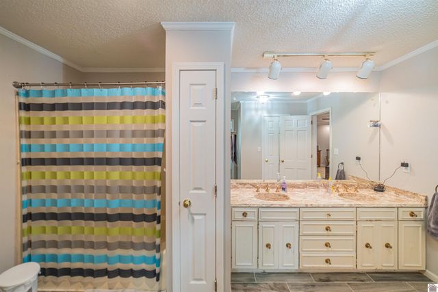 1717 N Friendship Rd, Paducah, KY 42003