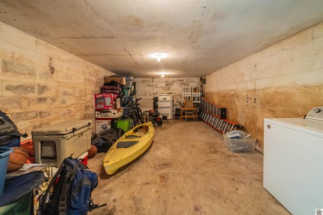 1717 N Friendship Rd, Paducah, KY 42003