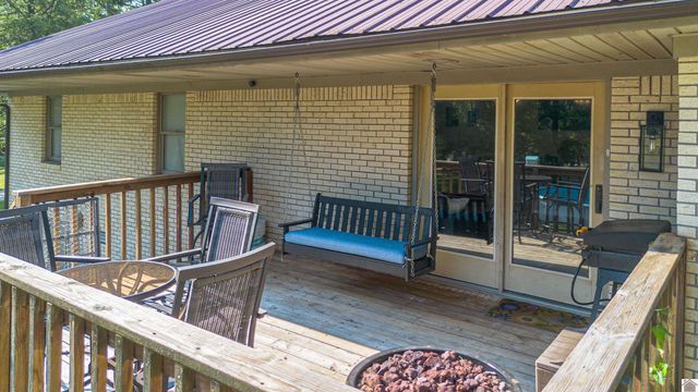 1717 N Friendship Rd, Paducah, KY 42003