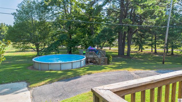 1717 N Friendship Rd, Paducah, KY 42003
