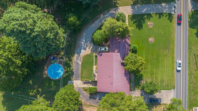 1717 N Friendship Rd, Paducah, KY 42003