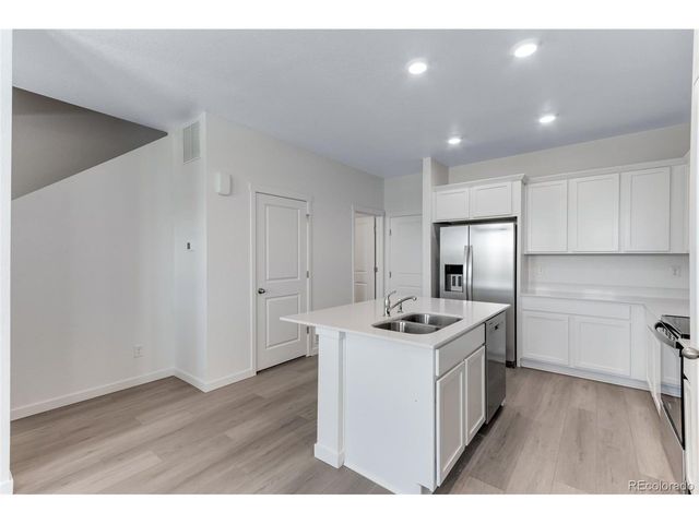 2411 Pinot Pl, Fort Lupton, CO 80621