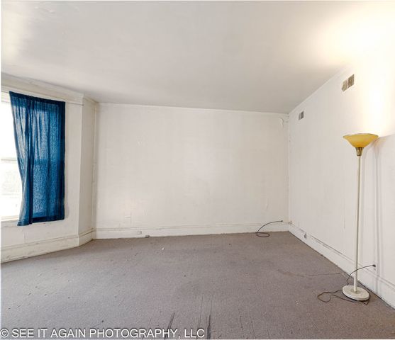 7930 S Luella Avenue, Chicago, IL 60617