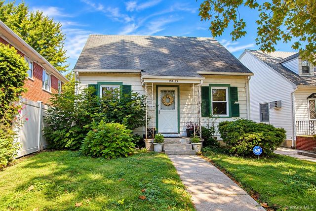 154-19 25th Avenue, Whitestone, NY 11357