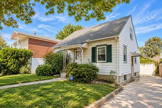 154-19 25th Avenue, Whitestone, NY 11357