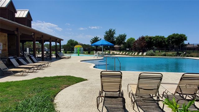 301 Ponderosa Trail, Murphy, TX 75094