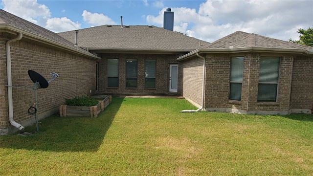 301 Ponderosa Trail, Murphy, TX 75094