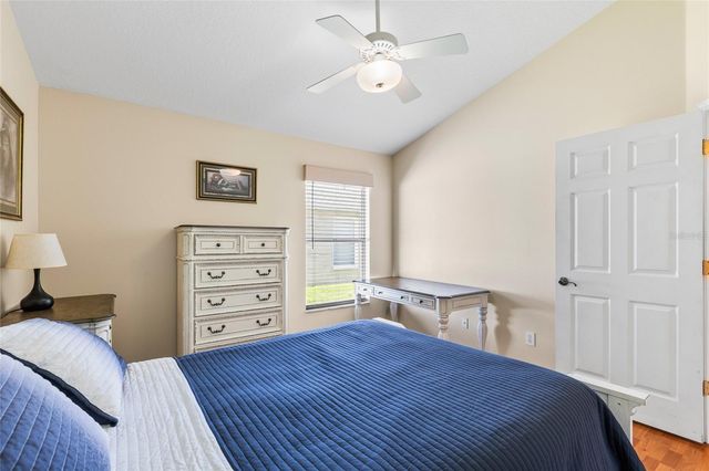1674 MEADOW OAK LANE, Tarpon Springs, FL 34689