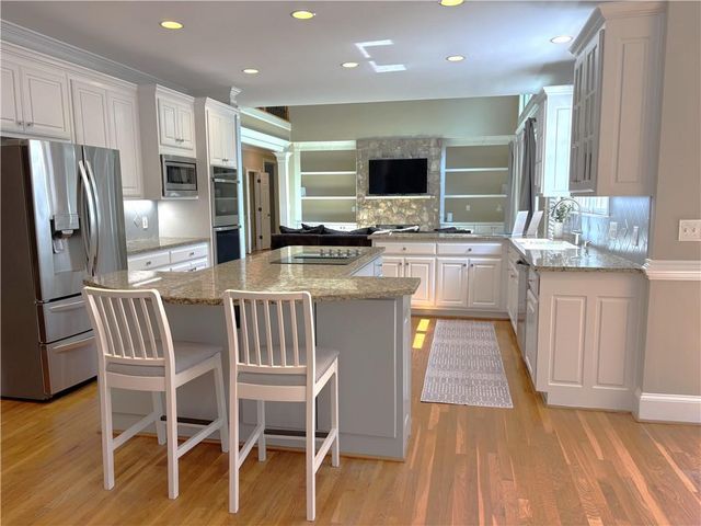 235 Stoney Ridge Drive, Alpharetta, GA 30022