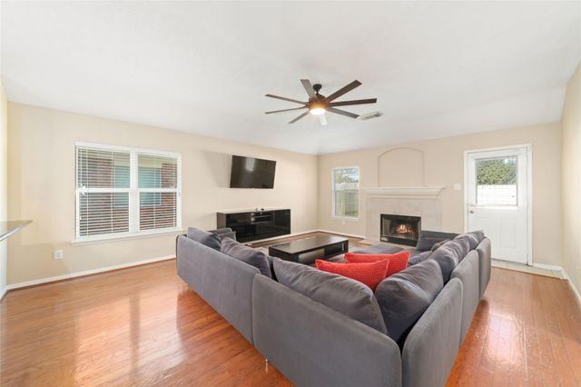 16622 Sperry Gardens Drive, Houston, TX 77095