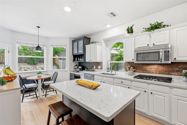 7328 Cross Keys Drive, North Richland Hills, TX 76182