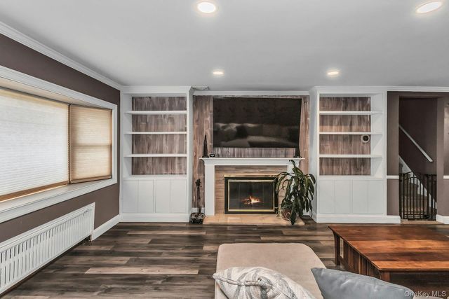 1491 Sycamore Avenue, Merrick, NY 11566