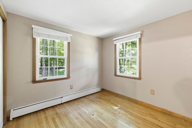 233 Franklin Rd, Longmeadow, MA 01106