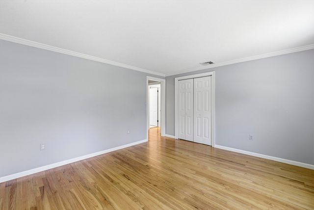 233 Franklin Rd, Longmeadow, MA 01106