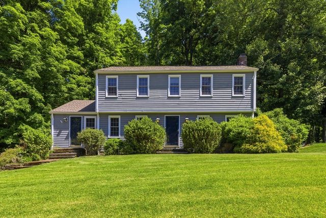 233 Franklin Rd, Longmeadow, MA 01106