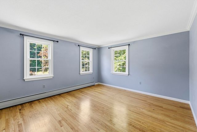 233 Franklin Rd, Longmeadow, MA 01106