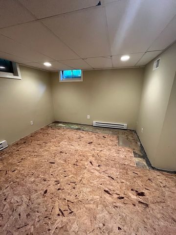 233 Franklin Rd, Longmeadow, MA 01106