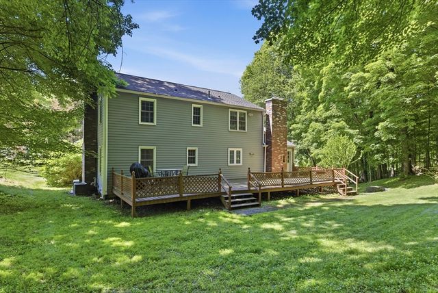 233 Franklin Rd, Longmeadow, MA 01106