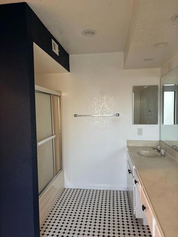 35200 Cathedral Canyon Drive 117, Cathedral City, CA 92234