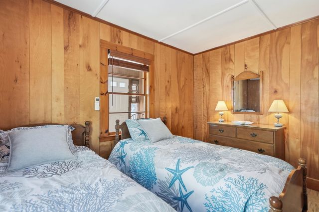 3 Tyngsboro Street, Seabrook, NH 03874