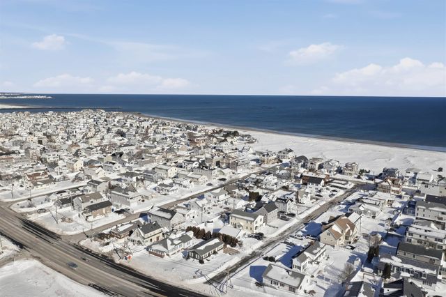 3 Tyngsboro Street, Seabrook, NH 03874