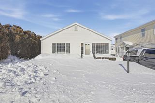 3 Tyngsboro Street, Seabrook, NH 03874