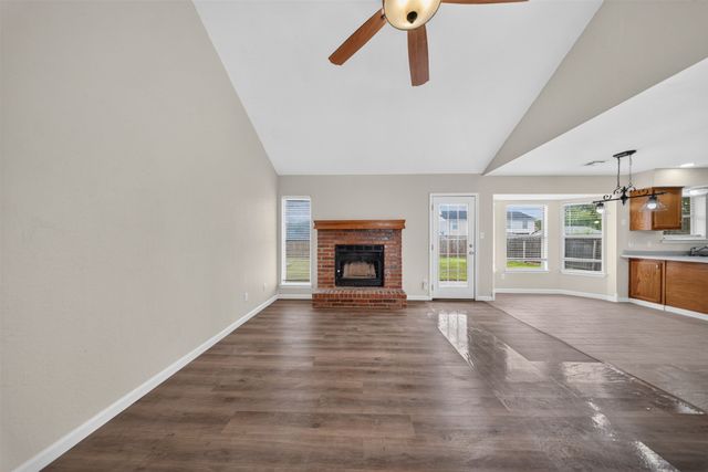 8232 N 127th Avenue E, Owasso, OK 74055