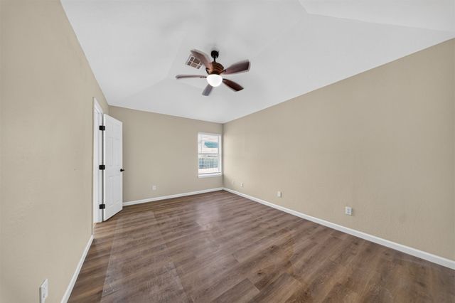 8232 N 127th Avenue E, Owasso, OK 74055