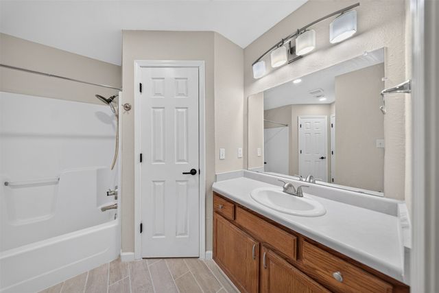 8232 N 127th Avenue E, Owasso, OK 74055