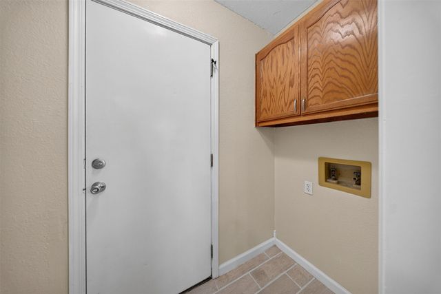 8232 N 127th Avenue E, Owasso, OK 74055