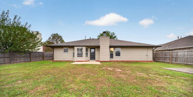 8232 N 127th Avenue E, Owasso, OK 74055