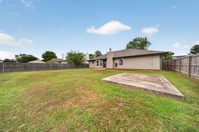 8232 N 127th Avenue E, Owasso, OK 74055